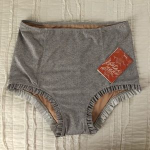 Kortni Jeane all ruffled up bottoms